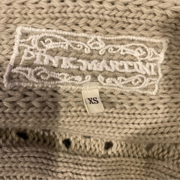 Ladies Pink Martini Cable Knit Fringe Sweater Vest - Picture 5 of 5